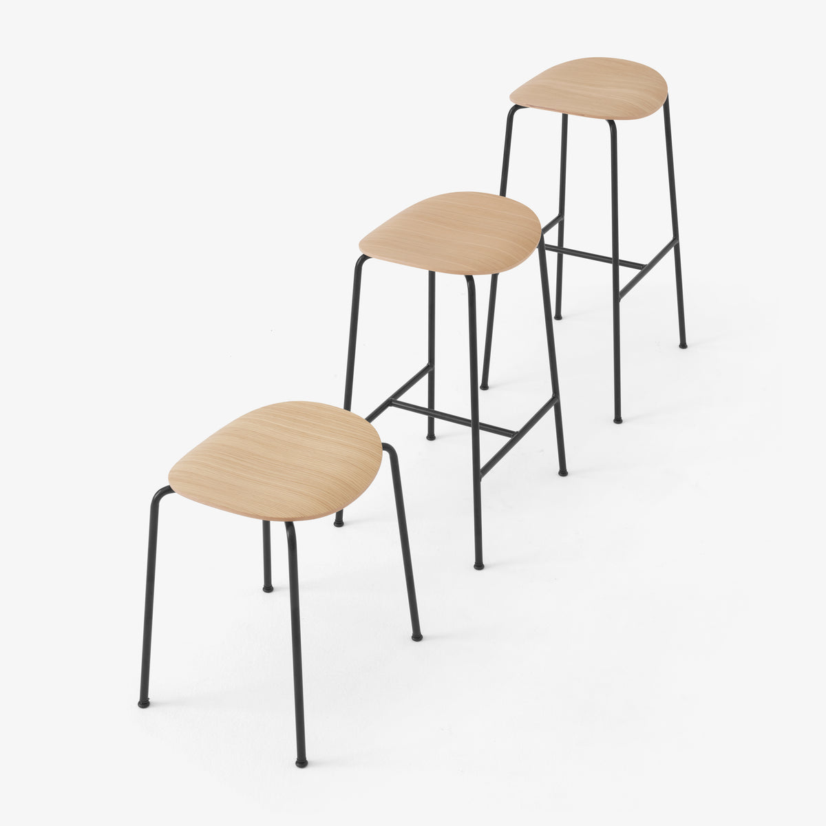 Pur_norsk Pavilion AV36, AV37 og AV38 i tre høyder – familieoversikt. Produktet gjelder AV37.