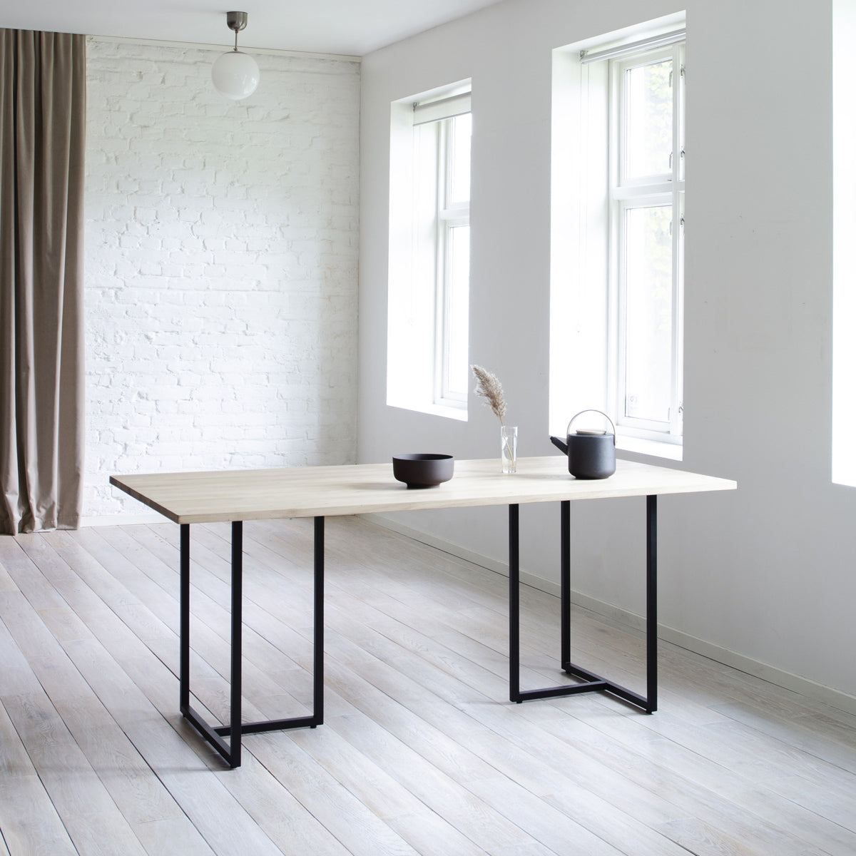 T-bordet - Spisebord - Eik - 180 cm